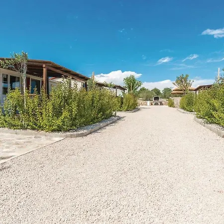 Two-bedroom Holiday In Сasa de vacaciones Drage
