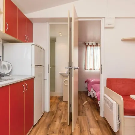 Two-bedroom Holiday In Сasa de vacaciones *