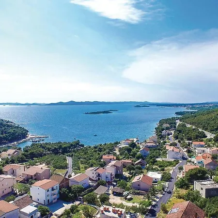 Two-bedroom Holiday In Сasa de vacaciones Drage